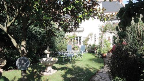 The Georgian House - image 11
