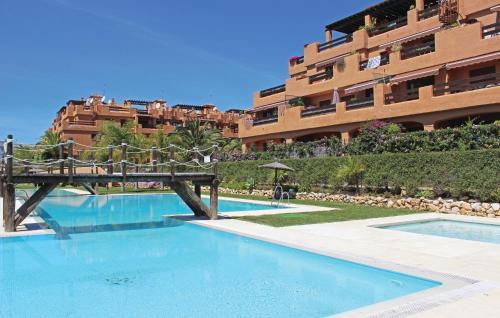 Beautiful apartment in Estepona with 2 Bedrooms, WiFi and Outdoor swimming pool - Apartment - Estepona