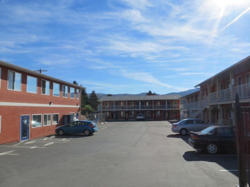 Cactus Tree Inn in Oliver, Canada