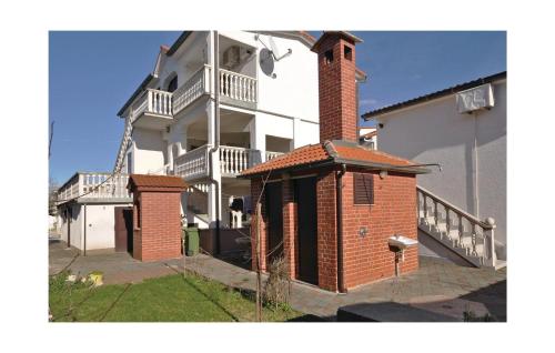  0-Bedroom Apartment in Privlaka, Ferienwohnung in Privlaka