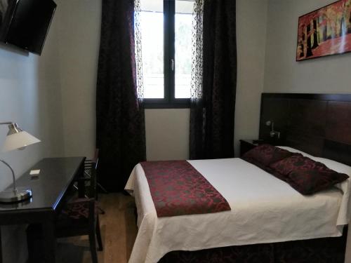 LB Lebrija Hotel - image 8