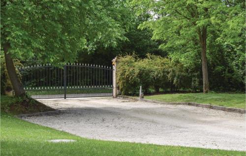  Three-Bedroom Holiday Home in Szolad in Szólád