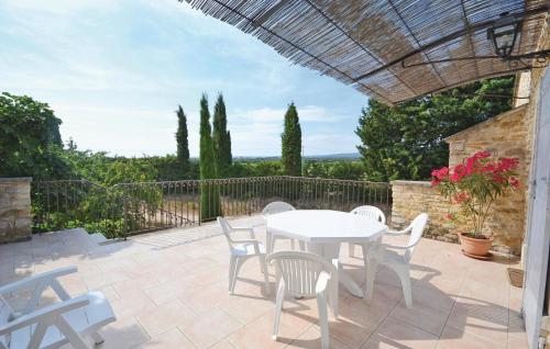 Skats, Amazing Home In Montbrison Sur Lez in Montbrison-sur-Lez