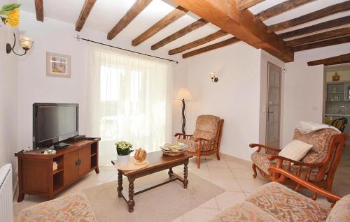 Amazing Home In Montbrison Sur Lez in Montbrison-sur-Lez