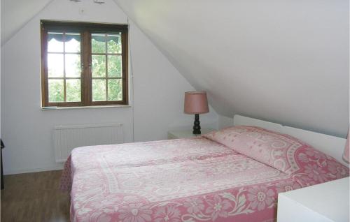 2 Bedroom Beautiful Home In Fjlkinge