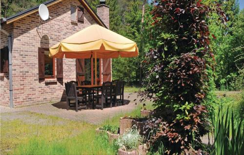  Holiday Home Le Sanglier 04 in Biron