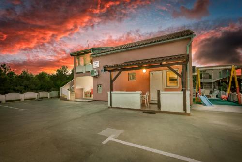 Apartments Marko