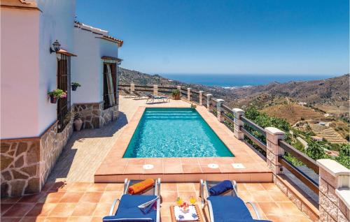 Three-Bedroom Holiday Home