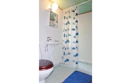 Kupaonica, Nice Home In Borgholm With Kitchen in Borgholm