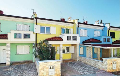  Holiday home Umag 33 in 52470 Umag