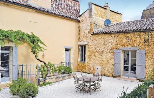 Lovely Home In Sainte Alvère With Sauna