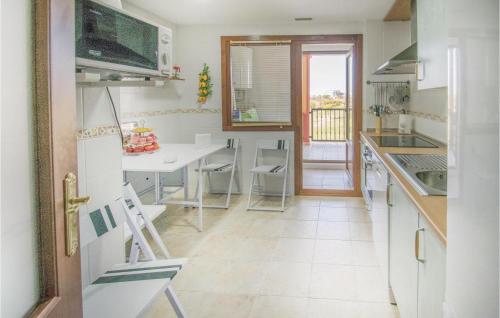 Two-Bedroom Apartment in Ayamonte - image 8