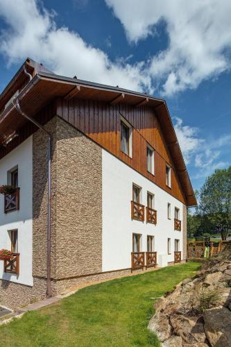 ทัศนียภาพภายนอกโรงแรม, Apartmány Anička (Apartmany Anicka) in สปิชาก