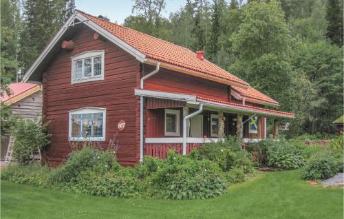 Two-Bedroom Holiday Home