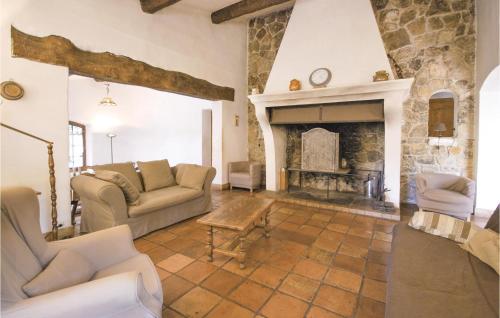 Holiday home Chemin De L' Ecuyer - image 9