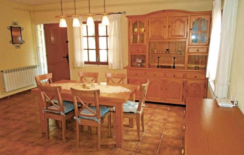  Cozy Home In Lametlla Del Valles With Kitchen in Bigues i Riells
