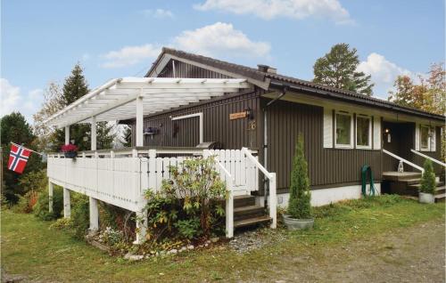 . Three-Bedroom Holiday Home in Rena