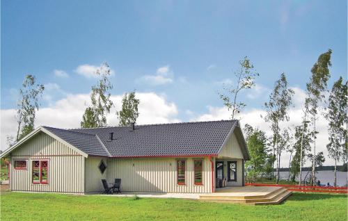 Gorgeous Home In Vittaryd With Sauna - Hovdinge