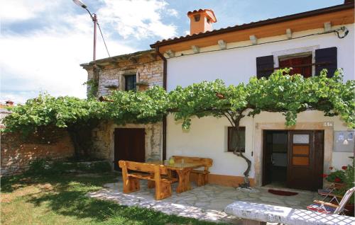  Holiday home Celici Celici in 52207 Grandići