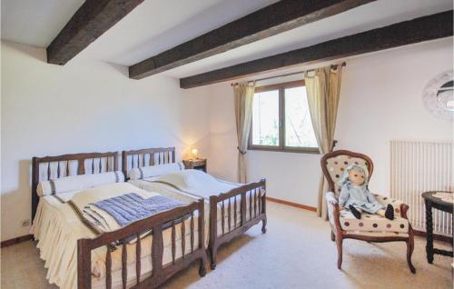 Four-Bedroom Holiday Home in Bagnols en Foret - image 8