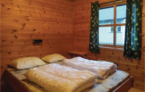 Nice home in Vallavik with 3 Bedrooms and WiFi - Vangsbygd