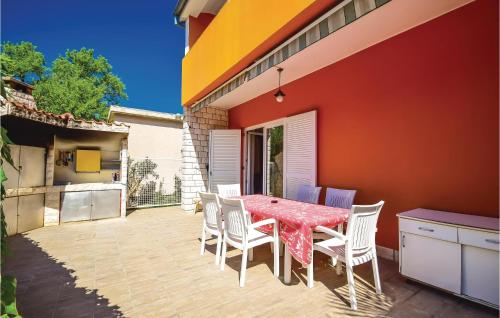  Four-Bedroom Holiday home Sibenik with Sea View 08 in 22000 Šibenik