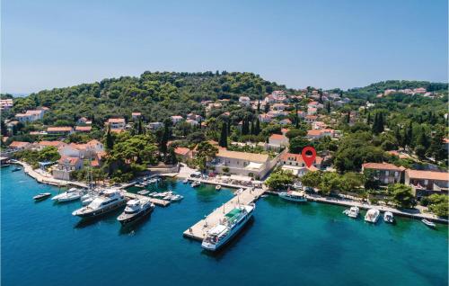  One-Bedroom Apartment in Zaton, Ferienwohnung in Zaton