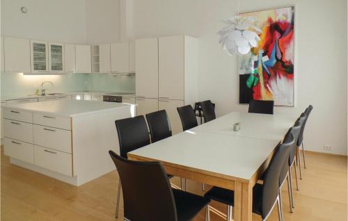 Kjøkken, Four-Bedroom Holiday Home Farsund With Sea View 09 in Farsund