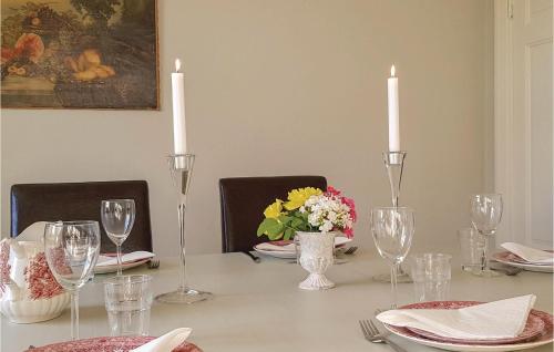 Viesnīcas āriene, 3 Bedroom Beautiful Home In Mantorp in Mantorp
