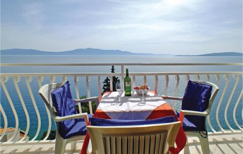  Apartment Drvenik with Sea View I, Unterkunft in Drvenik