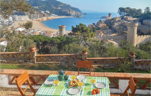 Amazing Home In Tossa De Mar With 2 Bedrooms - Tossa de Mar