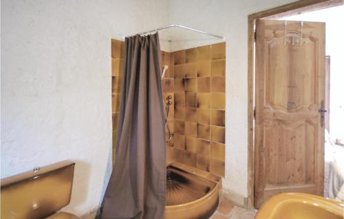 Holiday home Chemin De L' Ecuyer - image 14