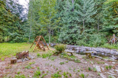 Rustling Waters Getaway - image 8