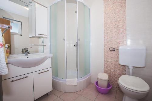  Apartment Lopar 17103c in Lopar