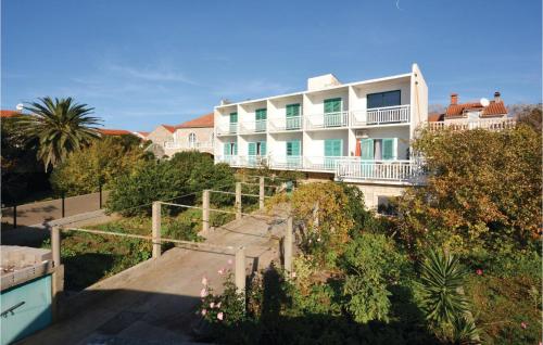  Apartment Sucuraj with Sea View 09, Unterkunft in Sućuraj