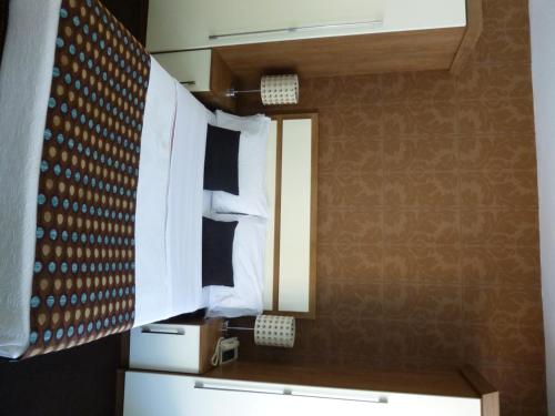 The White Lady Hotel - image 14