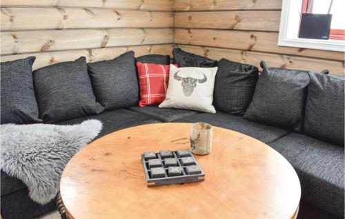 Cozy Home In Sjusjøen With Kitchen in Sjusjoen