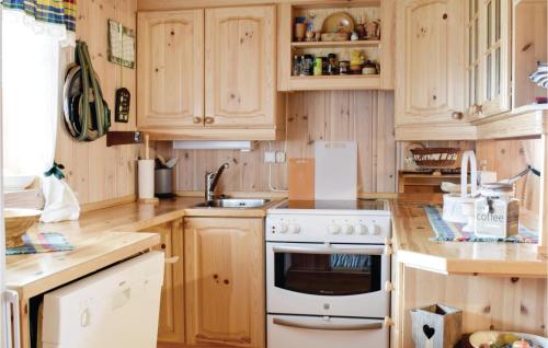 Kjøkken, Two-Bedroom Holiday Home In Sjusjoen in Sjusjøen