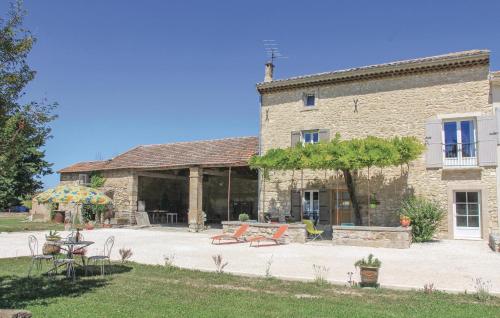 Stunning home in Pernes les Fontaines with 3 Bedrooms - Pernes-les-Fontaines