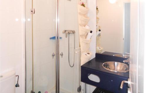 Two-Bedroom Apartment in La Manga del Mar Menor - image 4