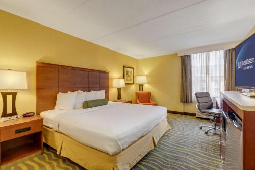 Best Western Plus Charlotte Matthews Hotel