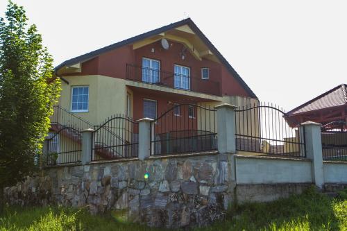 Synergy House 4