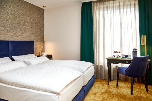 2 twin beds