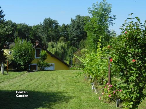 Gästehaus am Weinberg - Schlager (Gastehaus am Weinberg - Schlager) in Neidling