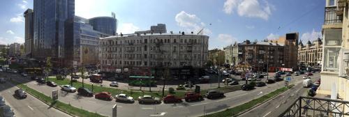 One room Apartment on Shovkovychna street 48  - image 4