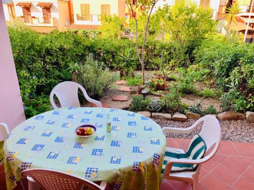  Residenza Via Roma, Pension in Villasimius