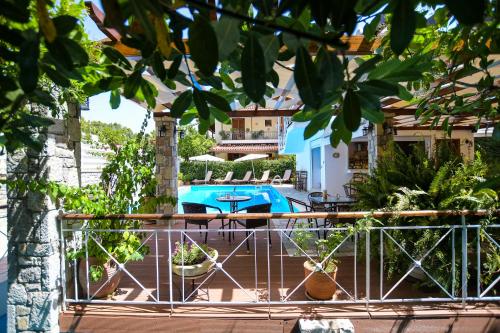 สระว่ายน้ำ, Neda Hotel in อาร์เคีย โอลิมเปีย