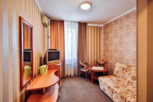 Tet-a-Tet Guest House - image 4