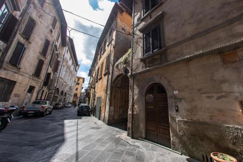 Toselli new suite - image 4