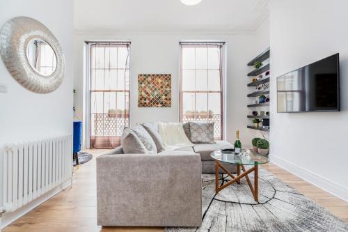 Bright & Spacious 4beds home - Kensington High Street-Olympia, Londýn (fotografie 7)